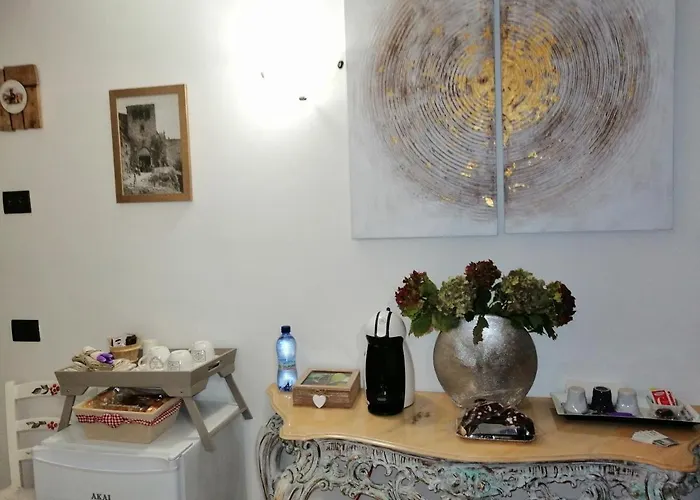 Bed and Breakfast Antico Borgo 3*